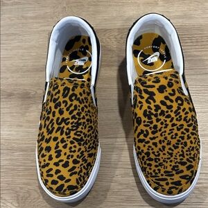Nike Legacy Court Animal Print Slip-On Sneakers Size 7